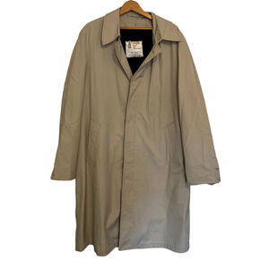 London Fog Tan fully lined trench coat 40R